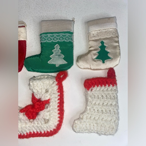 Vintage Lot of 7 Mini Holiday Christmas Stockings Ornaments Crochet Handmade - Picture 4 of 9